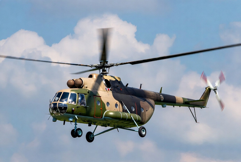 Около 300 вертолётов Ми-8 могут списать в России в ближайшие годы